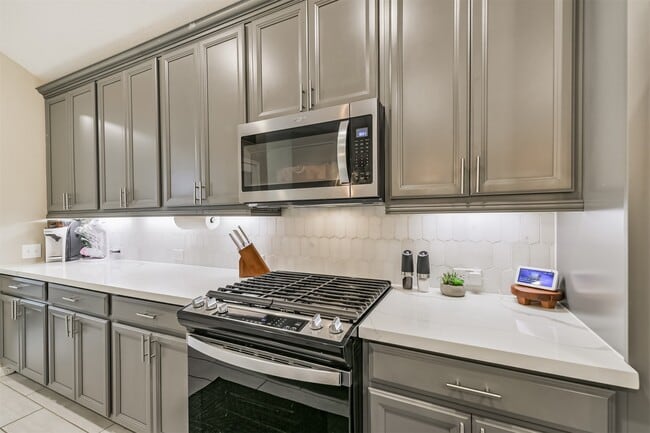 Building Photo - 20107 Percheron Pk Ln