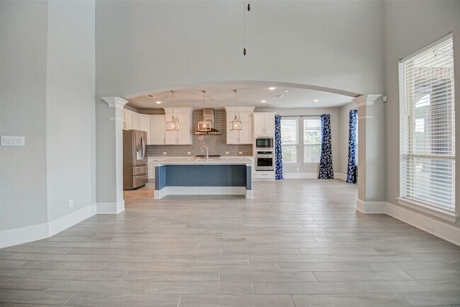 Building Photo - 67 Springtime Creek Dr