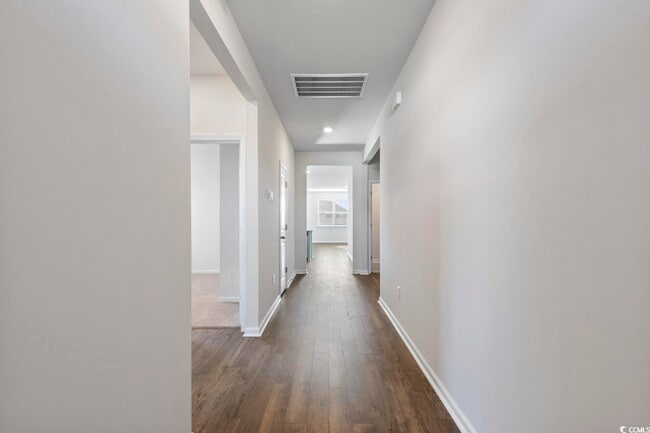 Building Photo - 1833 Castlebay Dr