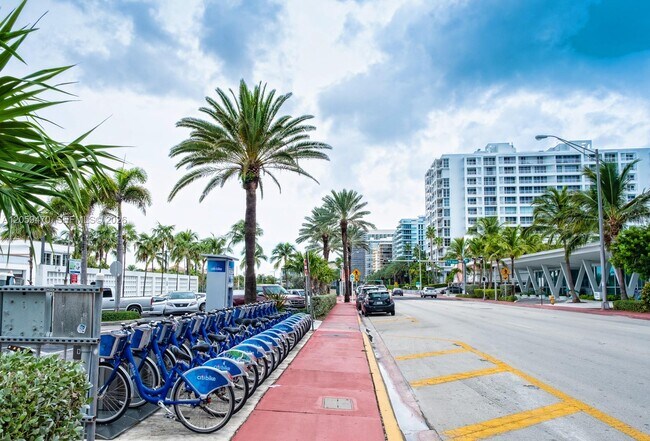 Building Photo - 9273 Collins Ave
