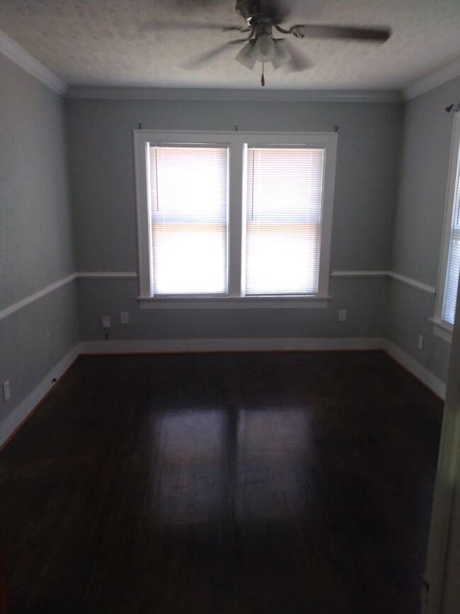 Building Photo - 5940 Llano Ave