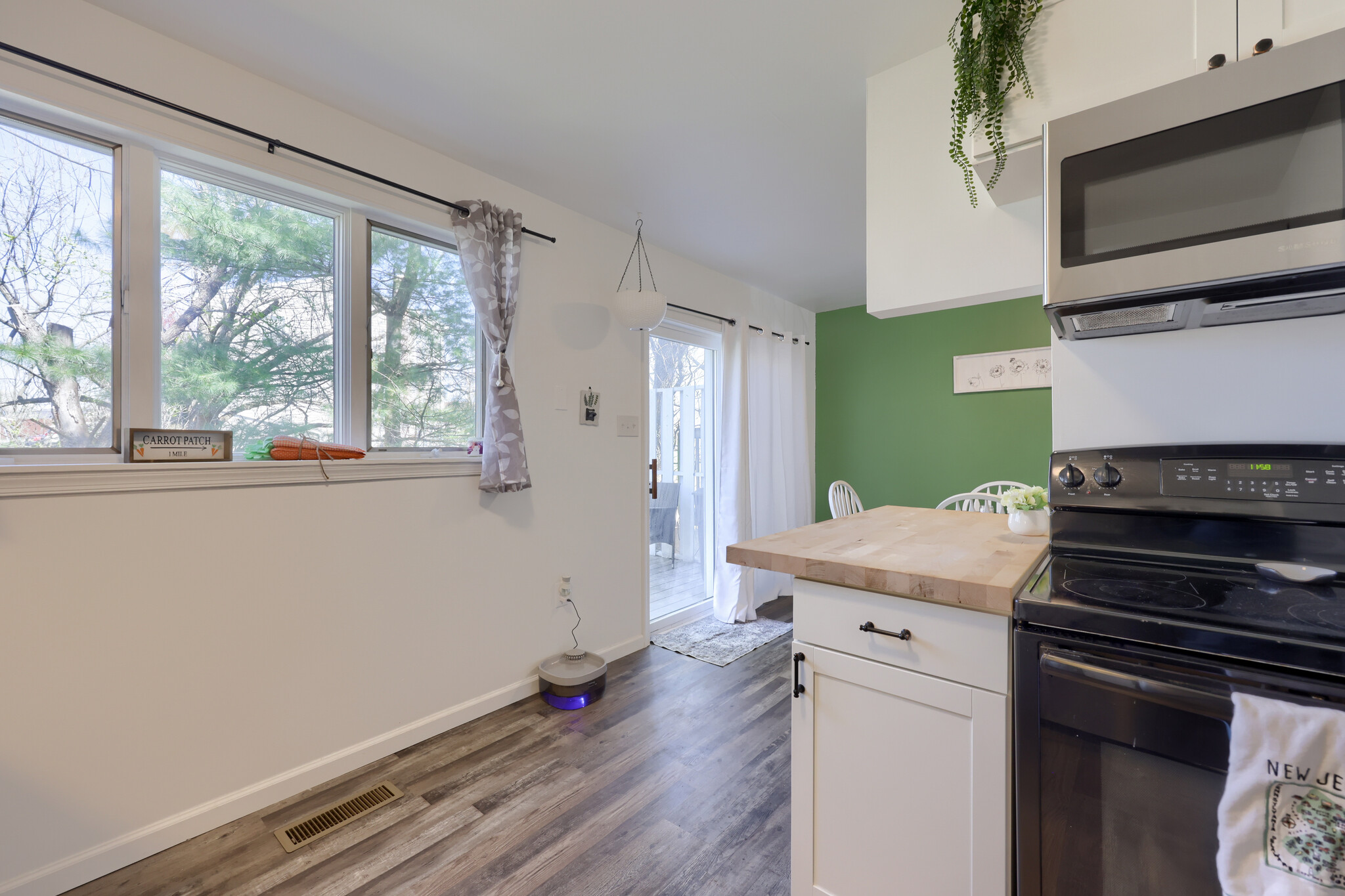 Building Photo - 76 Persian Lilac Dr