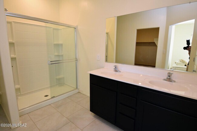 Building Photo - 10155 N Leopard Gecko Terrace