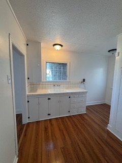 Building Photo - 1659 S Rimpau Blvd