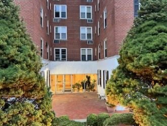 Building Photo - 7 4th St