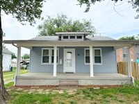Building Photo - 850 Rice St