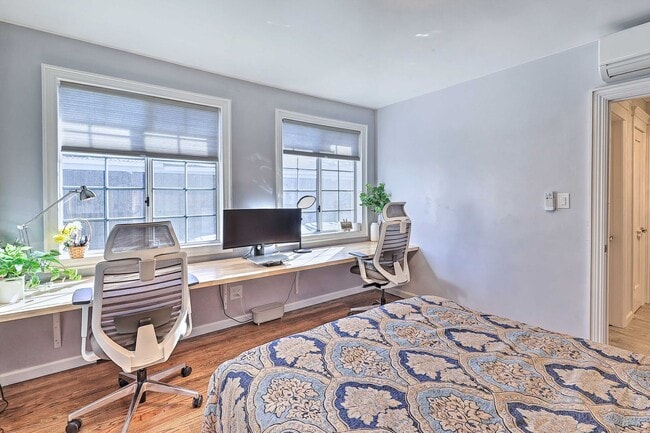 Building Photo - Looking for a great short term rental!!!!!