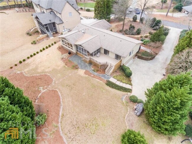 Building Photo - 3745 Creekstone Way