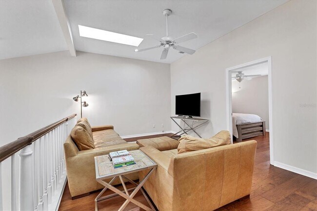 Building Photo - 1711 Starling Dr