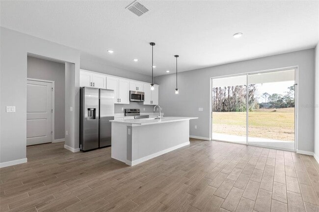 Building Photo - 23 Weymouth Ln
