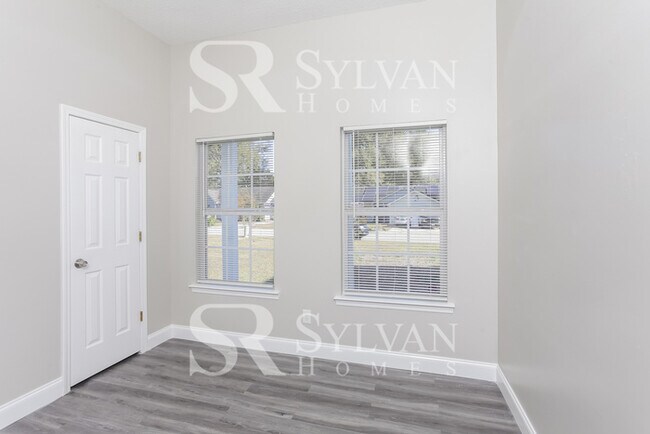 Building Photo - Coming HOME never felt so good!