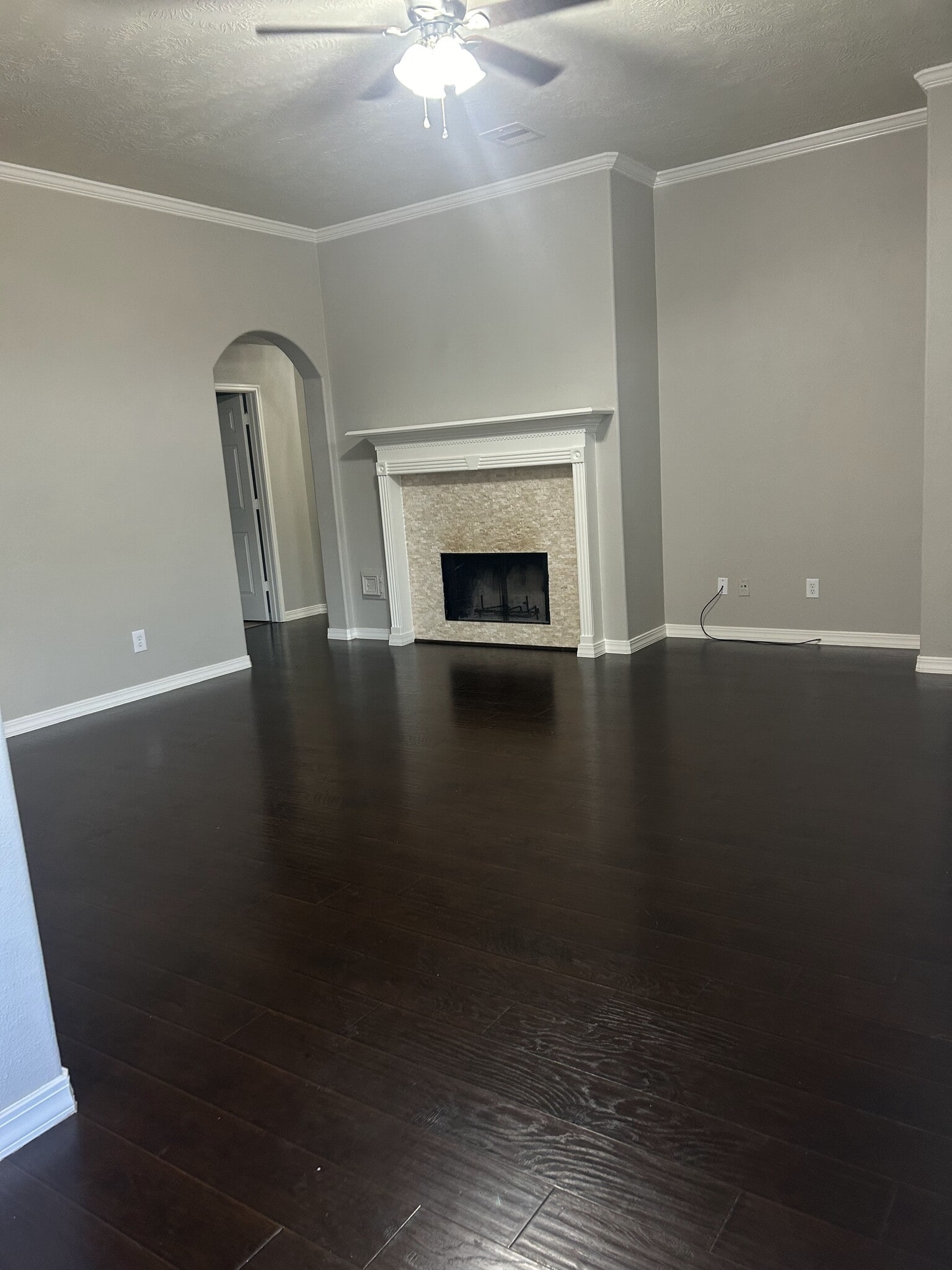 Building Photo - 3527 Pine Valley Dr
