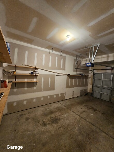 Building Photo - 359 Doughton Ln