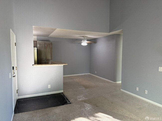 Building Photo - 3660 Knollwood Terrace