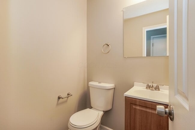 Building Photo - 1021 Okatie Dr