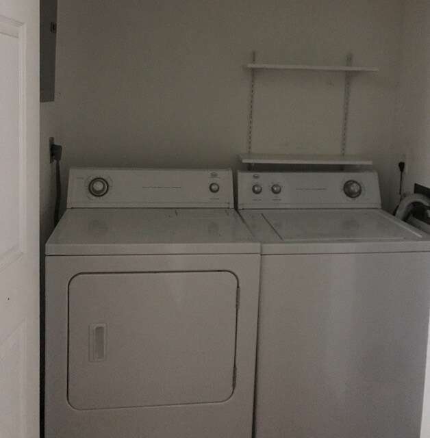 Building Photo - 2280-2282 Jericho Rd