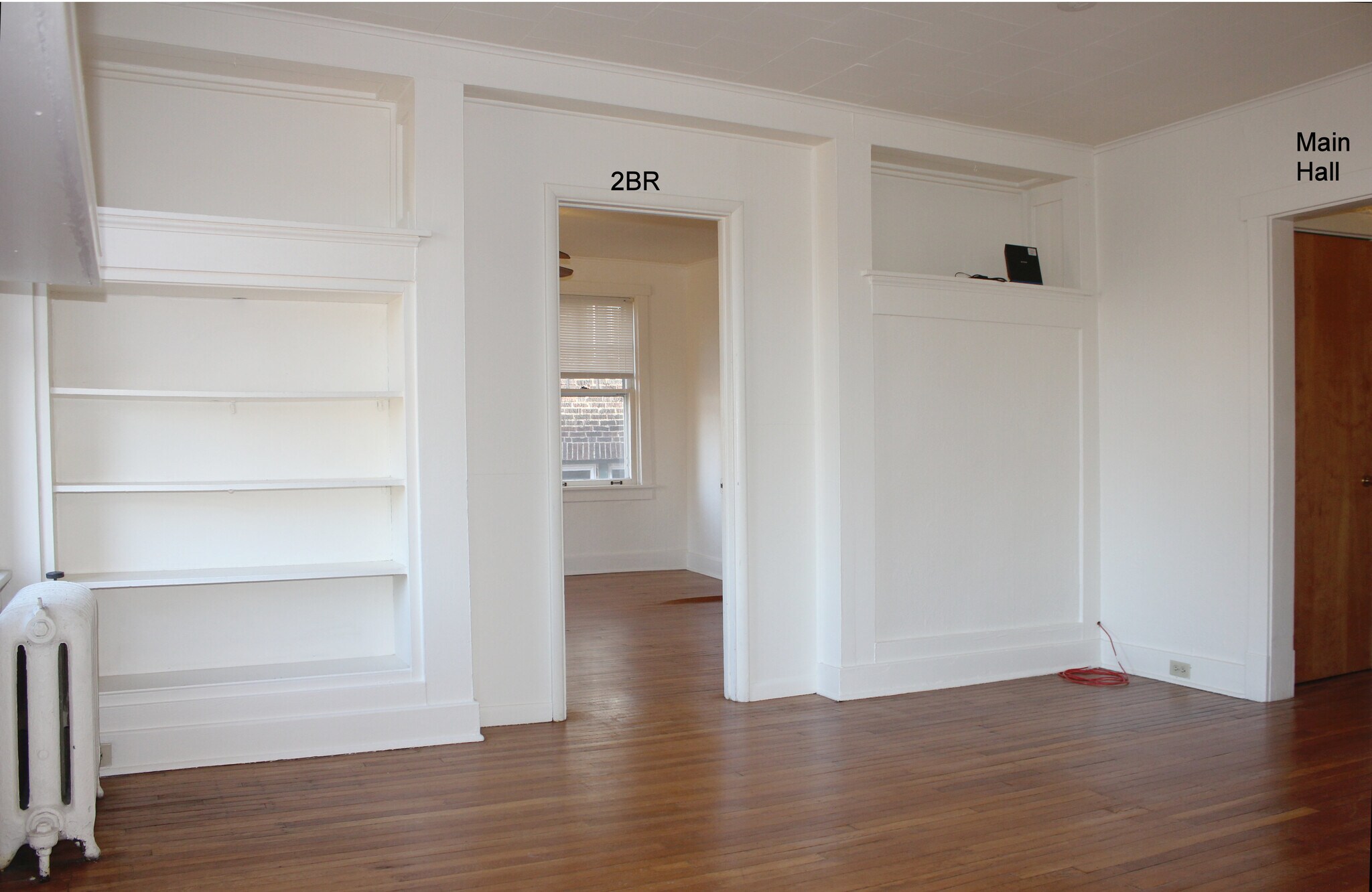 LR- entry to 2BR - 5840 Alderson St