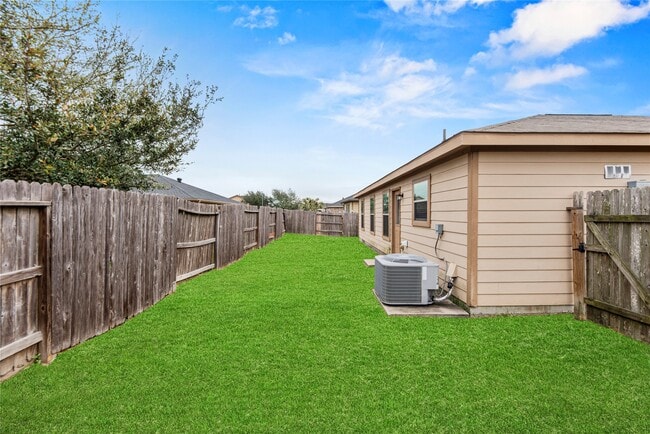 Building Photo - 18710 Cinnamon Ash Ct