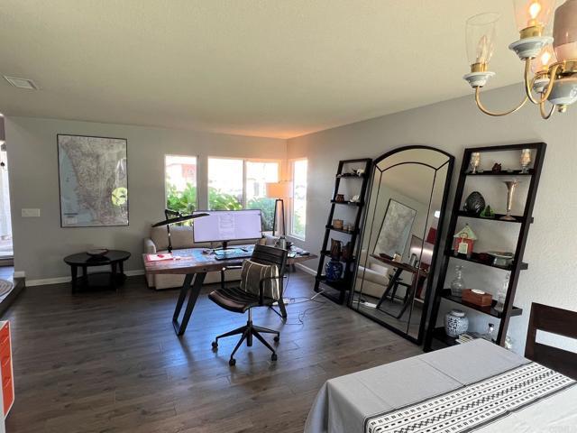 Building Photo - 1760 Hampton Ct