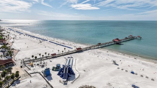 Building Photo - 741 Lantana Ave