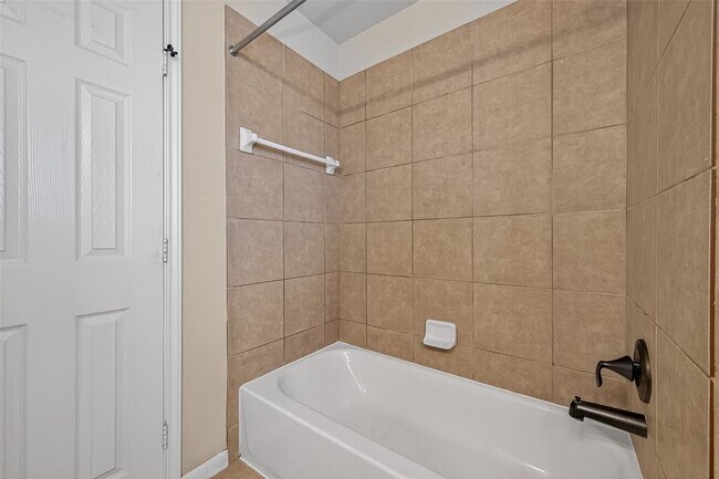 Building Photo - 2419 Grey Reef Dr