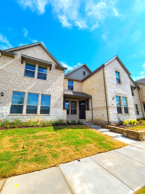 Building Photo - 6825 St Andrews Dr