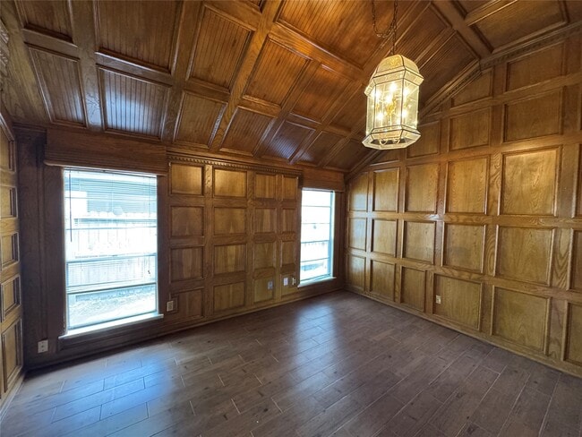 Building Photo - 1511 Ridgebriar Dr