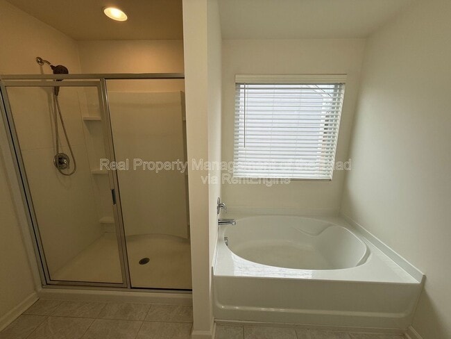 Building Photo - 4670 Wesmar Ct