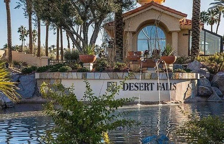 Building Photo - 748 Vista Lago Dr N