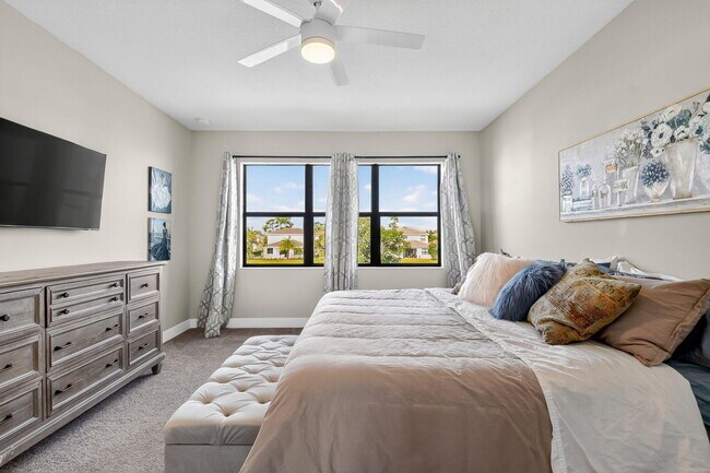 Building Photo - 7303 Estero Dr