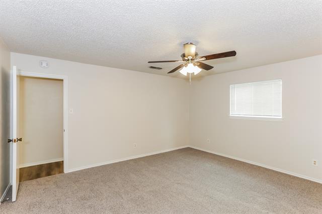 Building Photo - 1714 Yorktown Dr