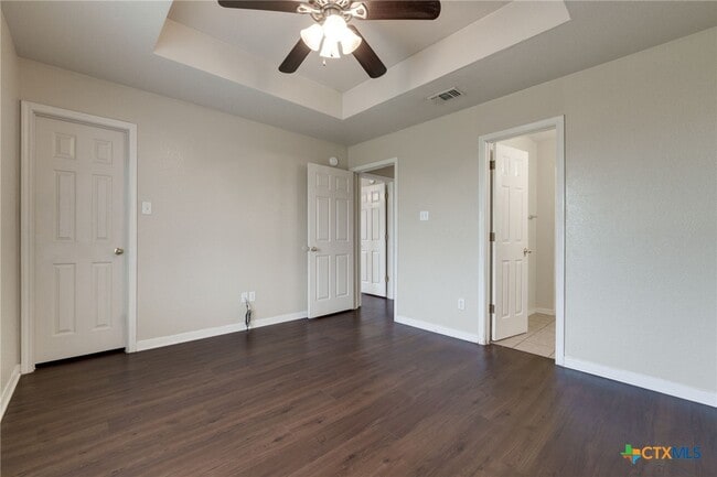 Building Photo - 3606 Dustin Ct