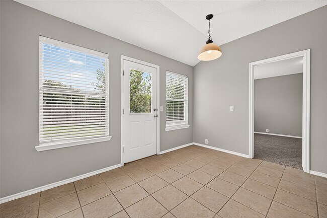 Building Photo - 14922 Sugar Sweet Dr