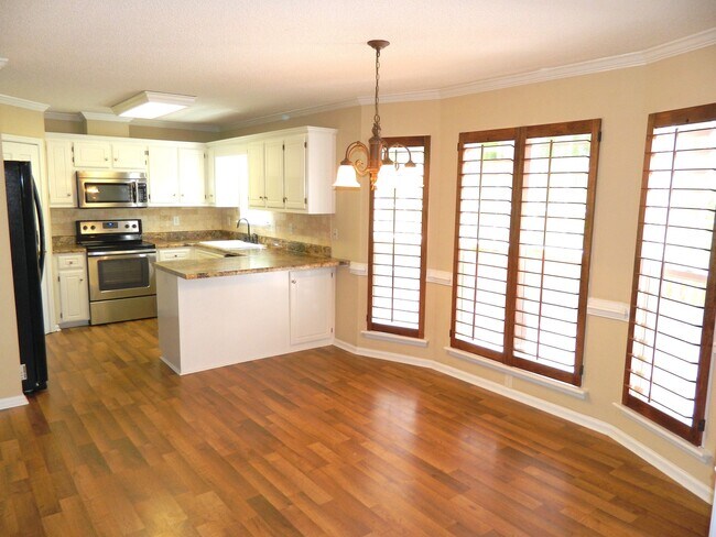 Building Photo - 789 Osprey Ln