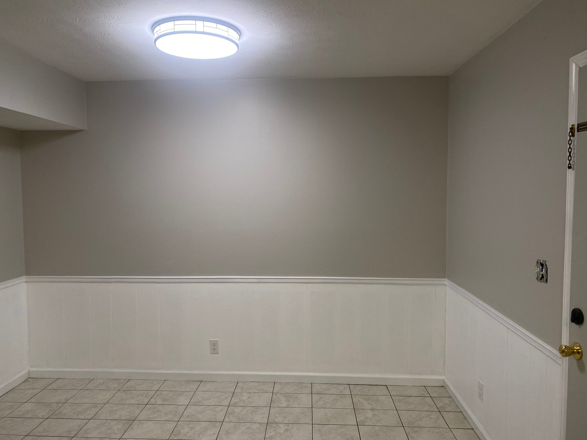 Building Photo - 3400 Maxon Rd