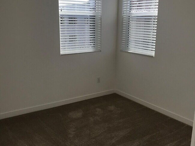 Building Photo - 3-Bedroom Gem with 2 Baths and 1,748 Sq Ft of Comfort in Dublin, CA!"