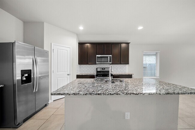 Building Photo - 18338 Raven Rock Ln