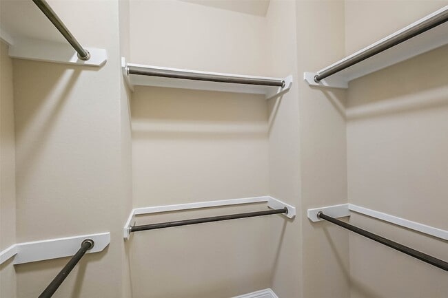 Building Photo - 6011 Kansas St