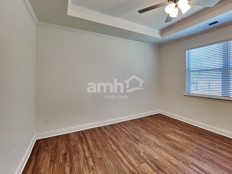 Building Photo - 5130 Franks Creek Way