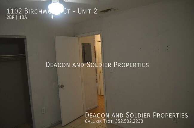 Building Photo - 1102 Birchwood Ct