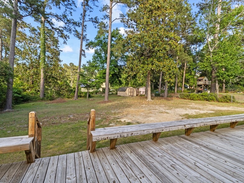 Building Photo - 3234 Hunter Dr