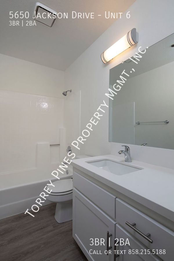 Building Photo - 5650 Jackson Dr