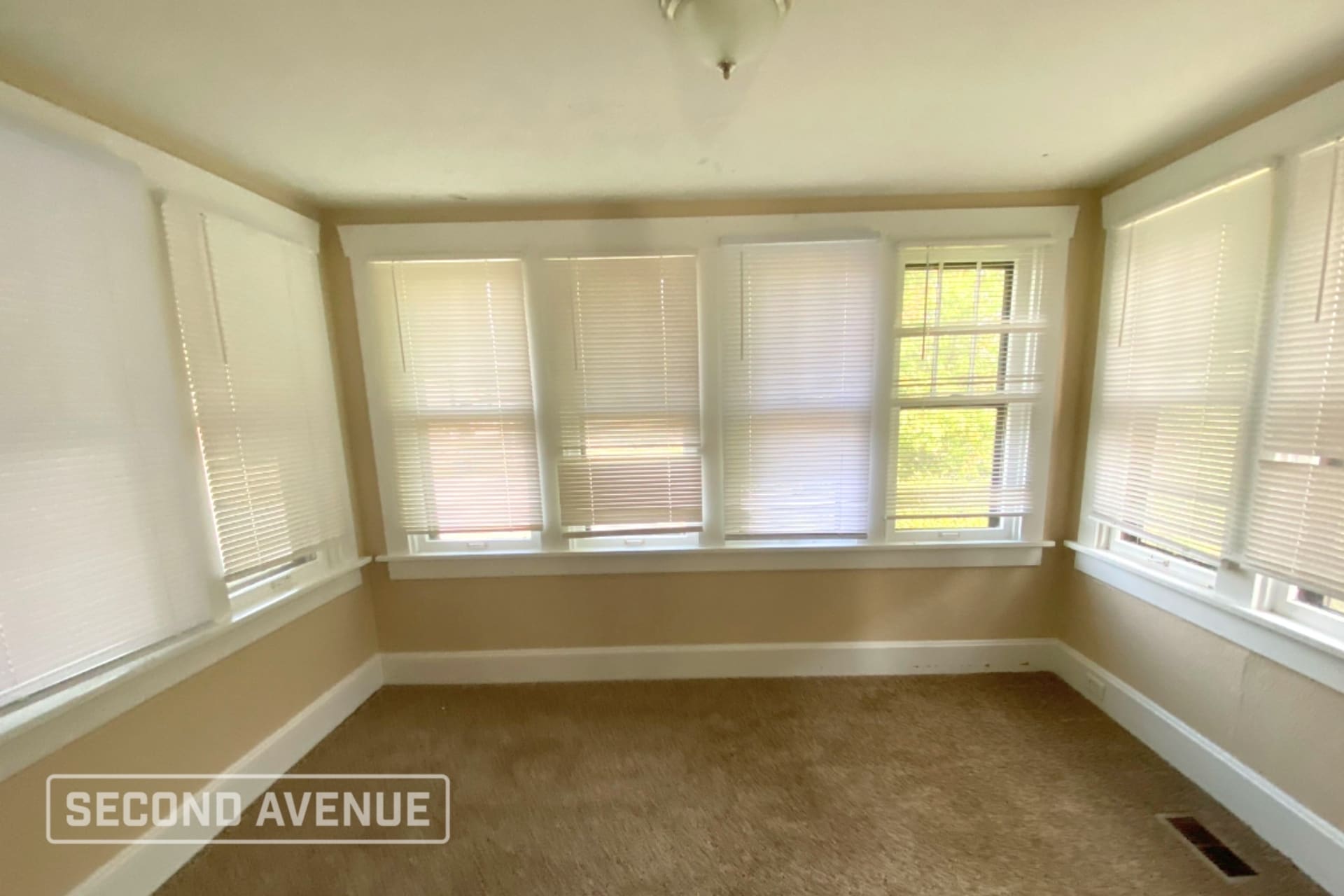 Building Photo - 3404 W Main St