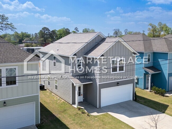 Building Photo - 134 Barbara St