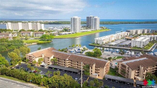 Building Photo - 1036 US-1