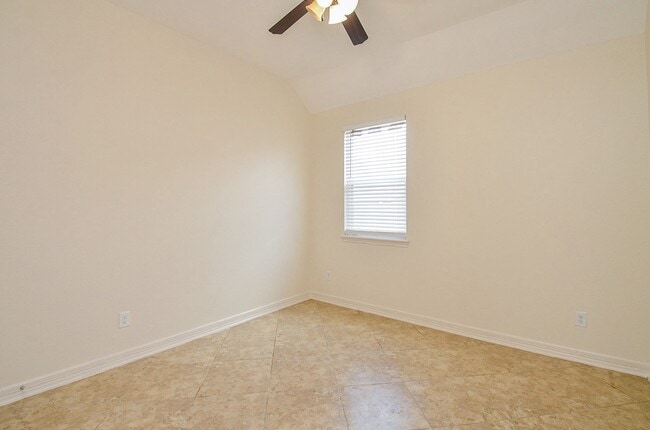 Building Photo - 6510 Arroyo Springs Ln