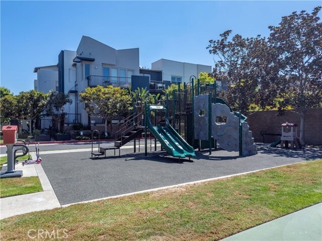 Building Photo - 5506 W 149th Pl
