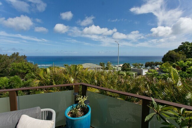 Building Photo - Elegant Oceanview Residence in Prestigious Hawaii Loa Ridge – 3 Bed / 3 Bath