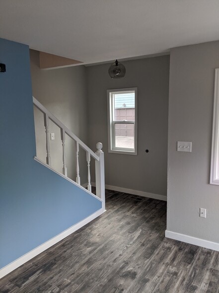 Main Level Front Entry - 10230 W Jewell Ave