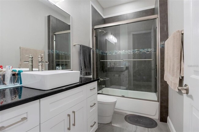 Building Photo - 8629 Great Cove Dr